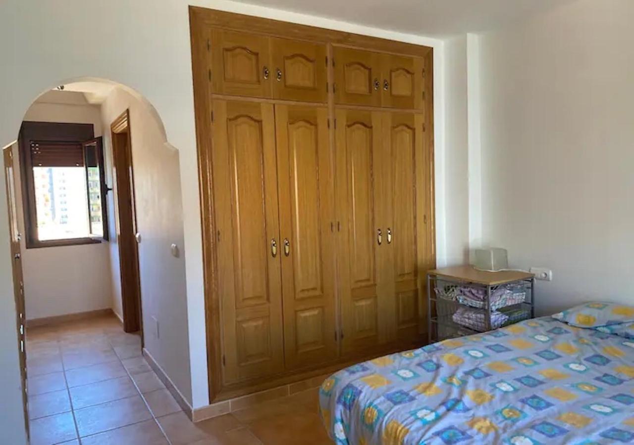 Habitacion En Casa Vacacional Фуэнхирола Экстерьер фото
