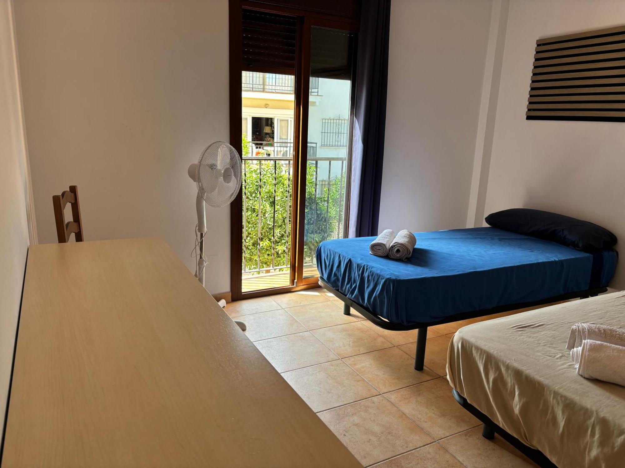 Habitacion En Casa Vacacional Фуэнхирола Экстерьер фото