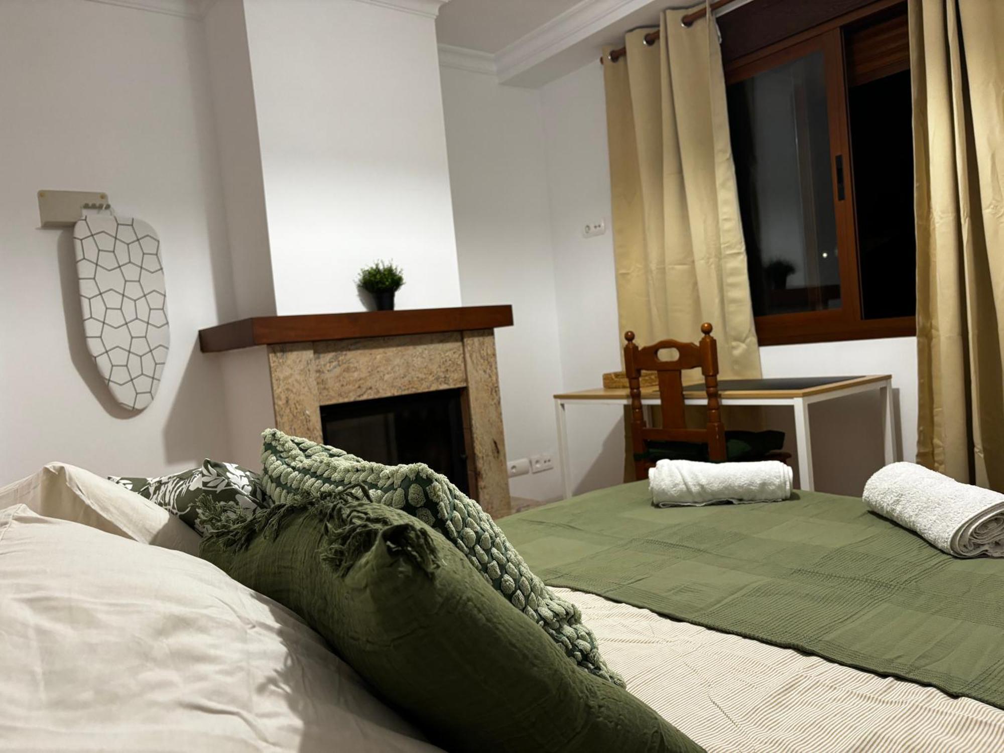 Habitacion En Casa Vacacional Фуэнхирола Экстерьер фото